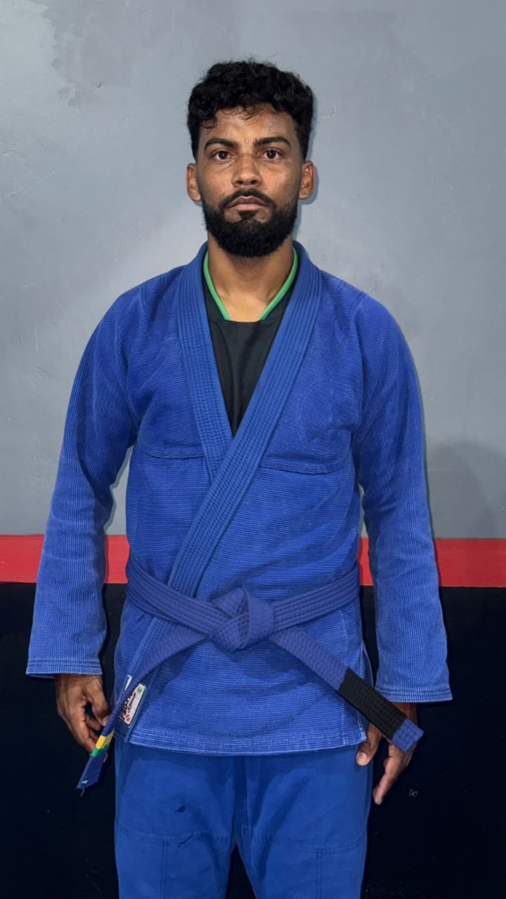 Auxiliar faixa azul
